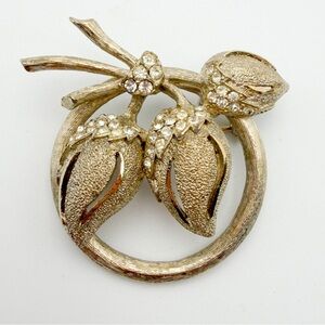 Vintage BSK Floral Rhinestone Texturized Gold Tone Circa 1950-1960s